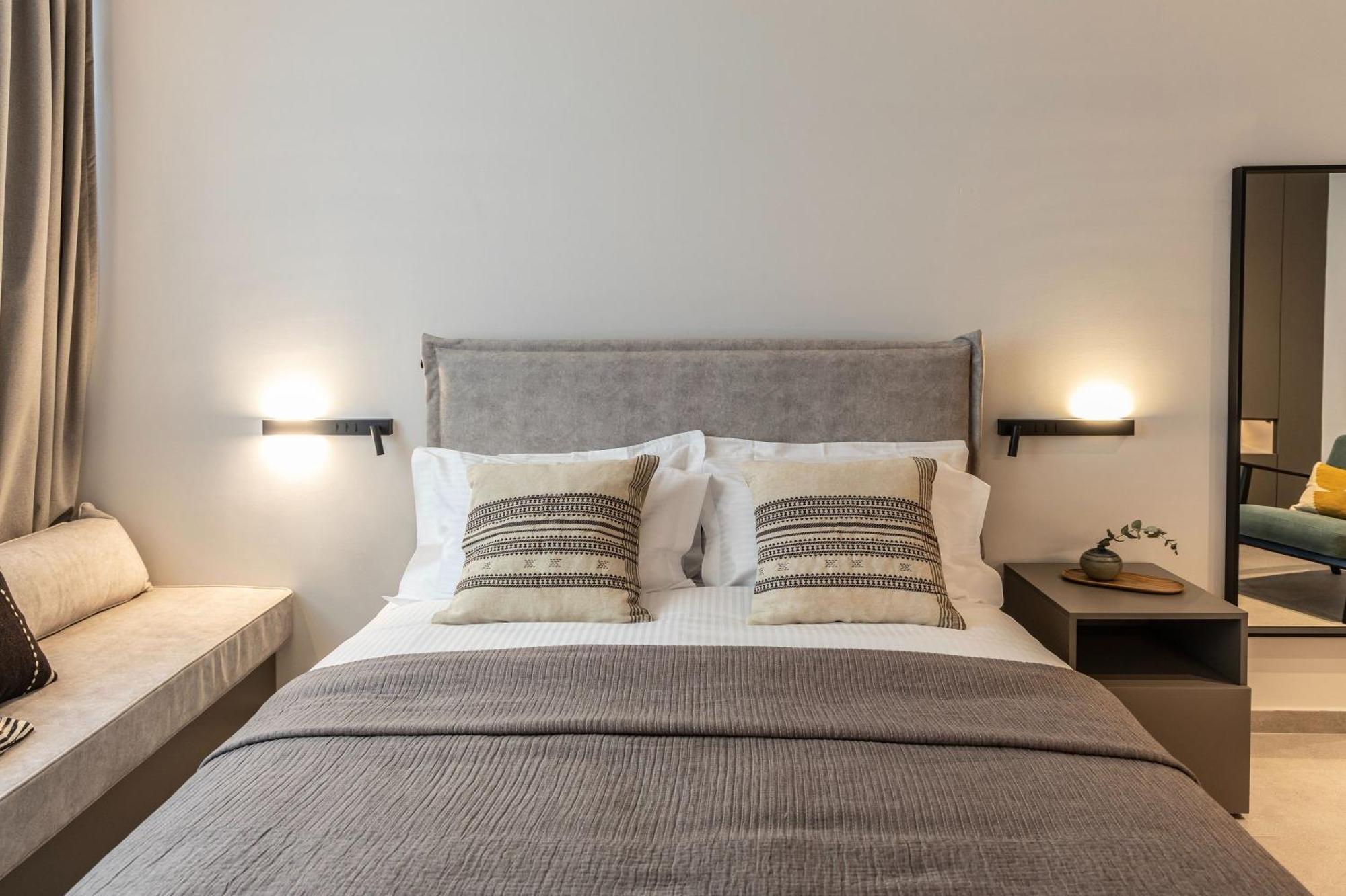 Celestial Athens Suites At Praxitelous Exteriör bild