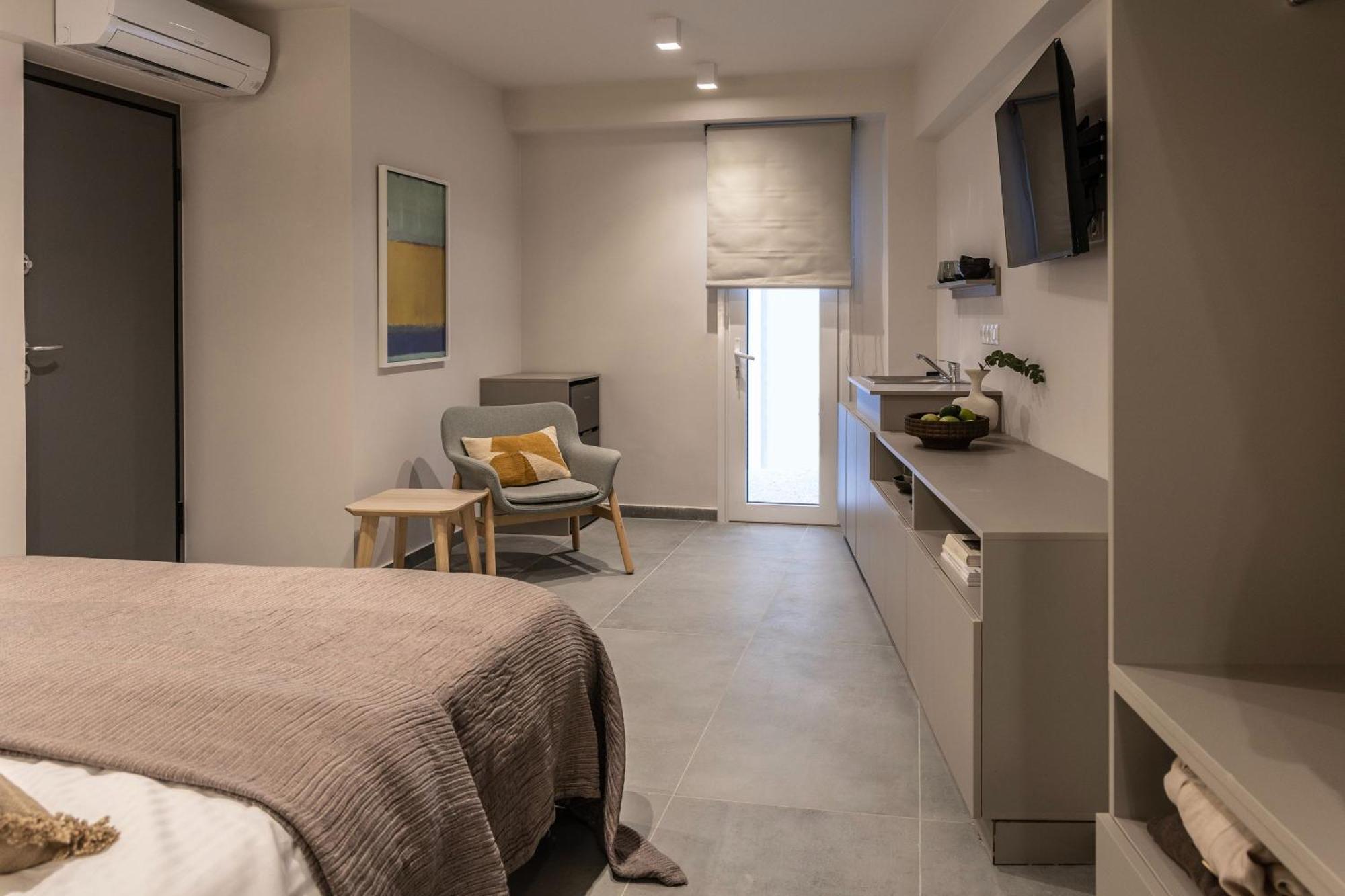 Celestial Athens Suites At Praxitelous Exteriör bild