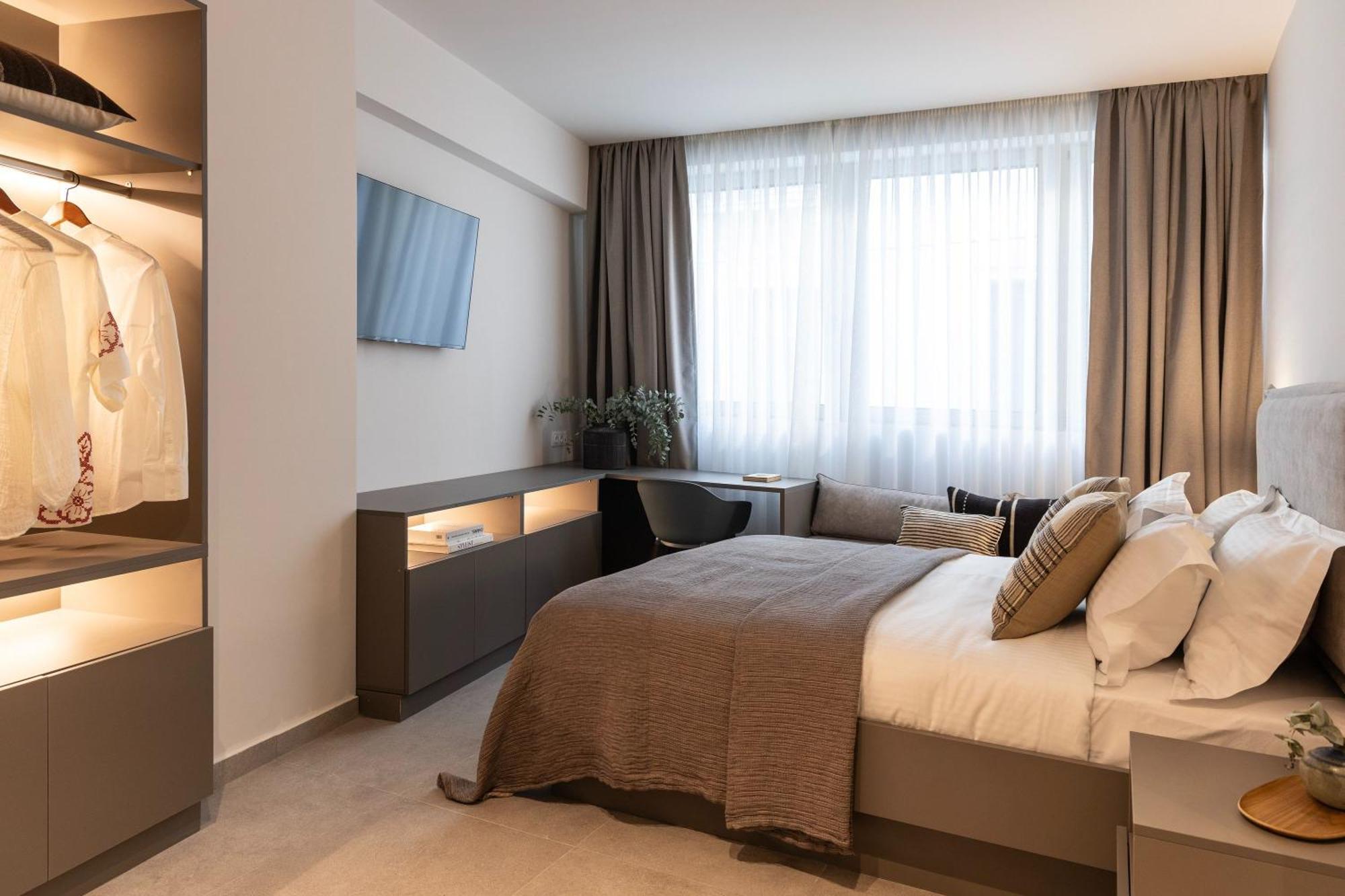 Celestial Athens Suites At Praxitelous Exteriör bild