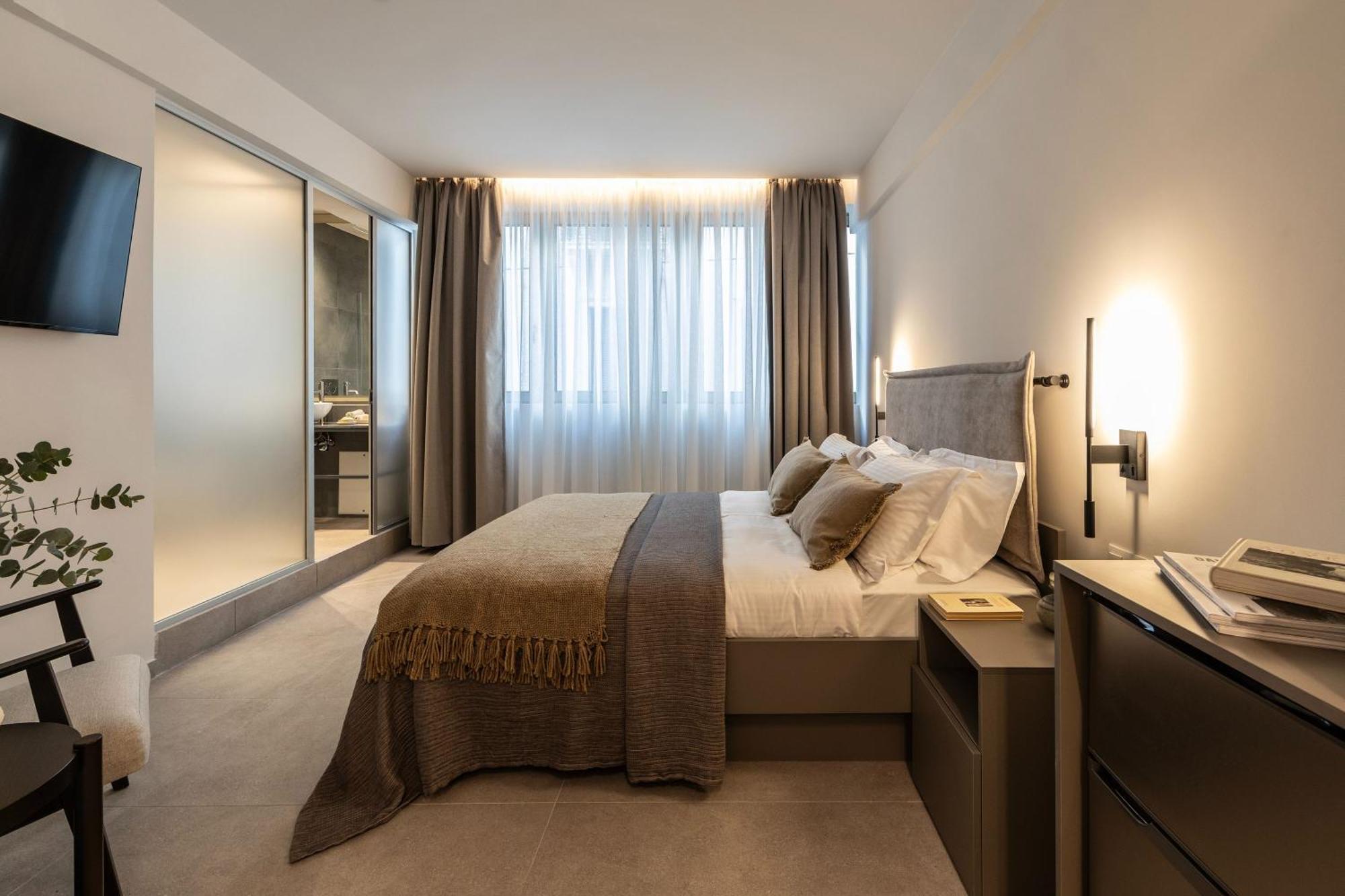 Celestial Athens Suites At Praxitelous Exteriör bild