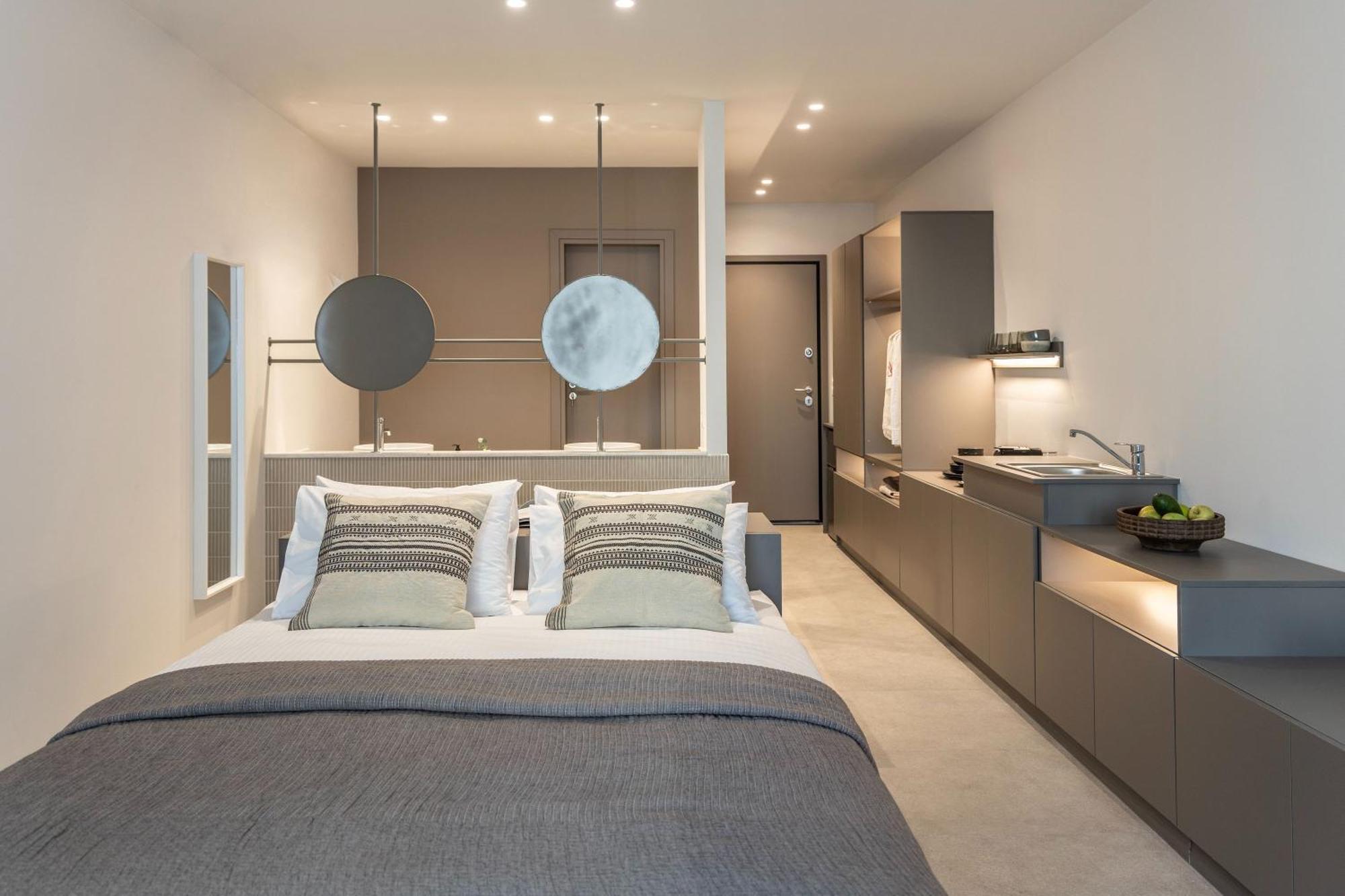 Celestial Athens Suites At Praxitelous Exteriör bild