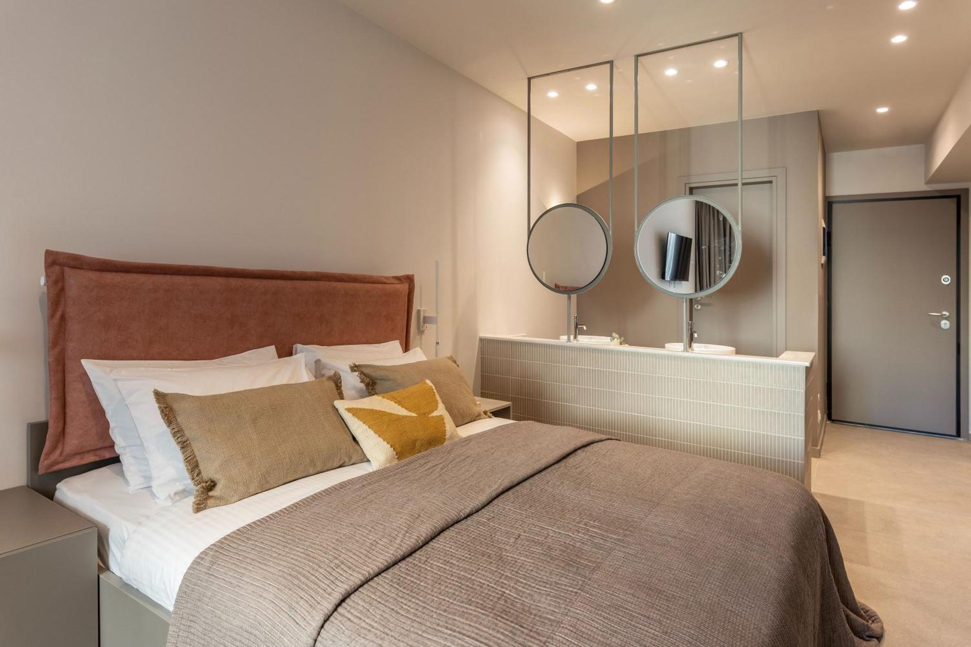 Celestial Athens Suites At Praxitelous Exteriör bild