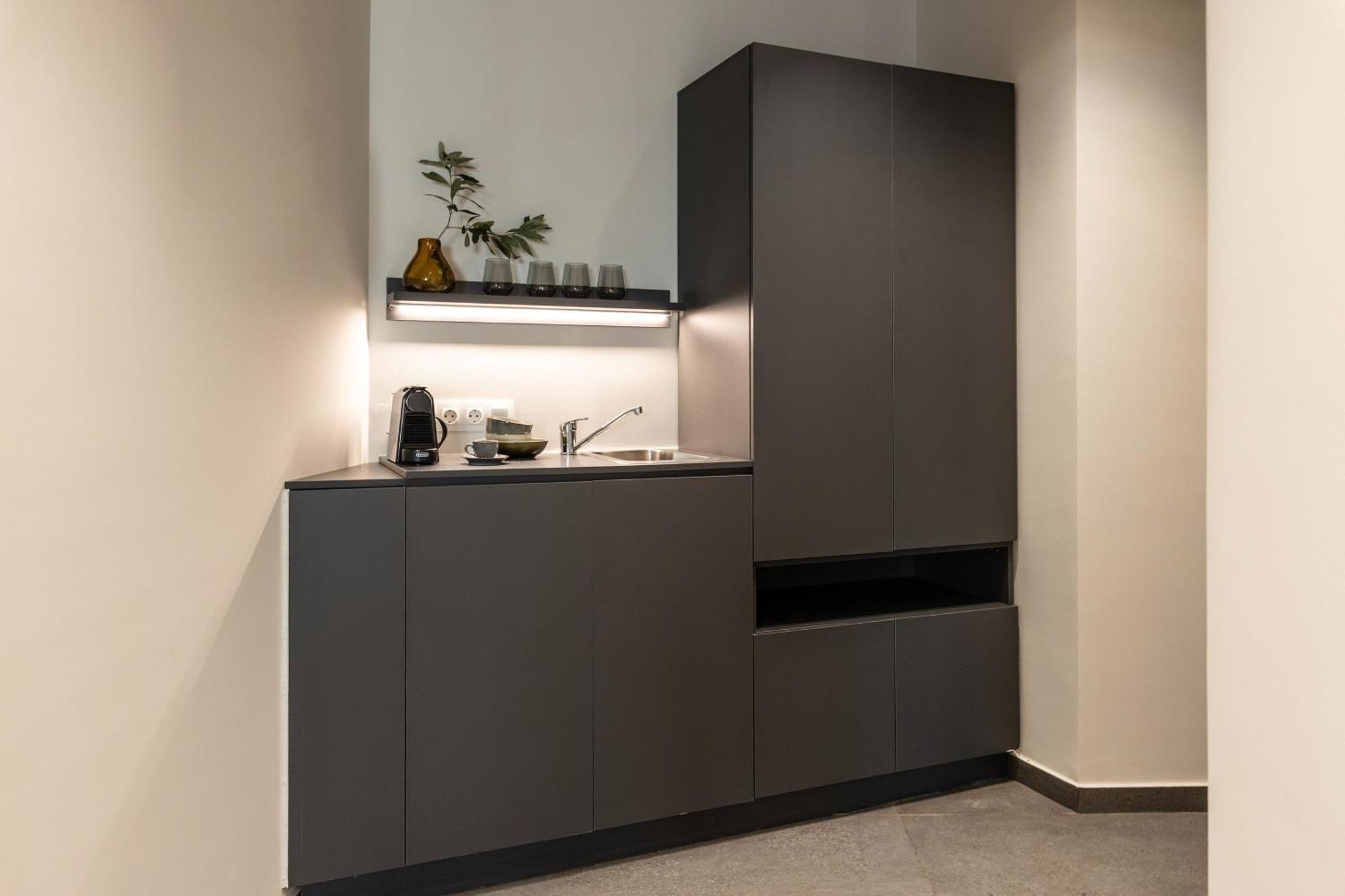 Celestial Athens Suites At Praxitelous Exteriör bild