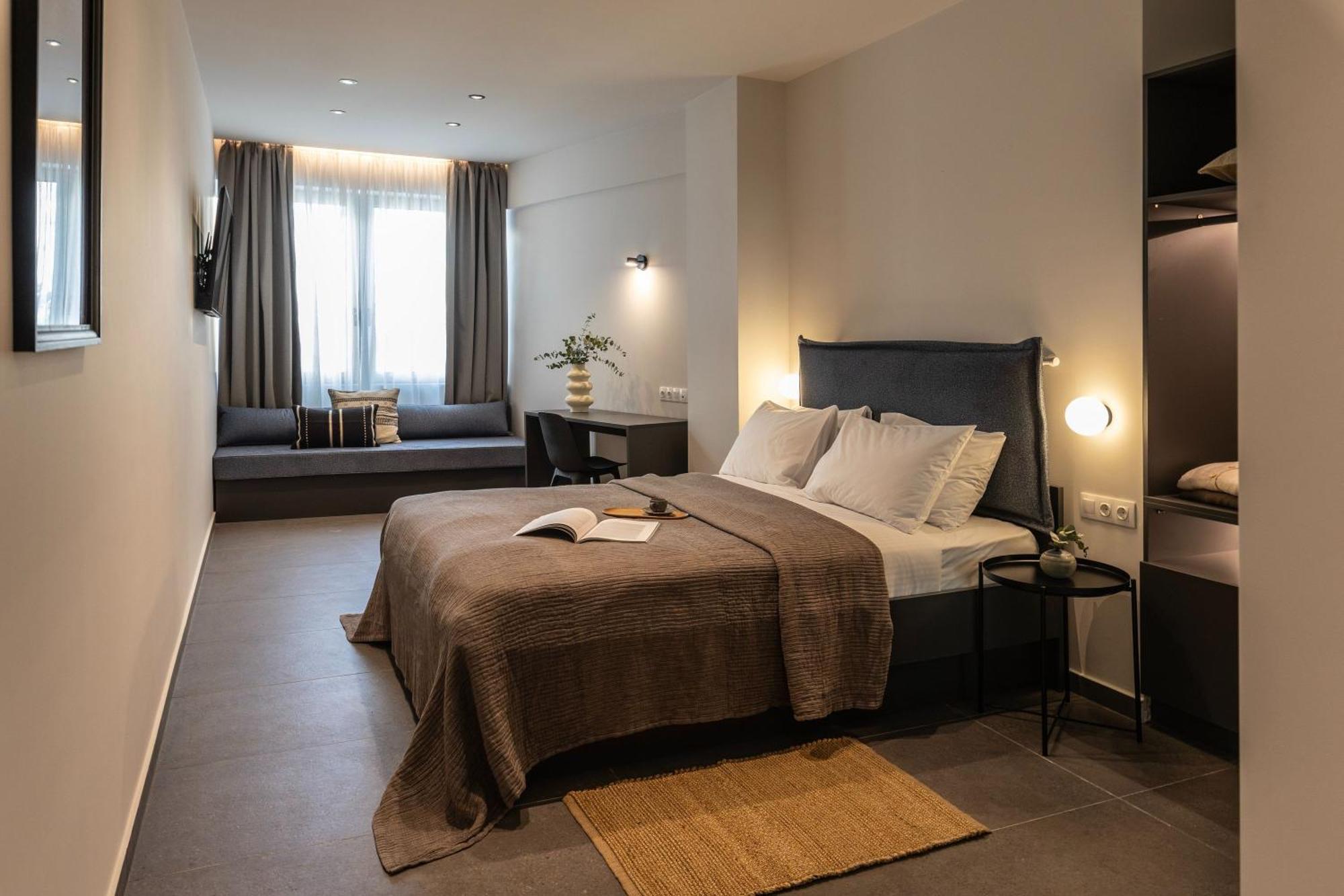 Celestial Athens Suites At Praxitelous Exteriör bild